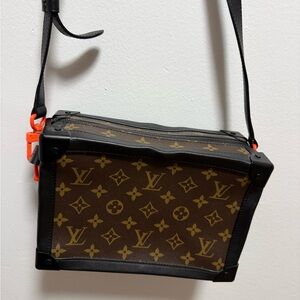 Louis Vuitton Black and Brown Monogram Messenger Bag